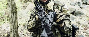 Die waffe war die standardwaffe der reichswehr. Cz 805 G1