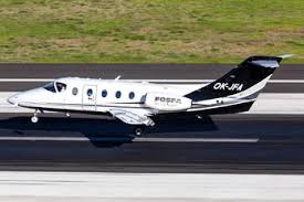 The aircraft has a maximum operating altitude of 45,000'. Nextant Aerospace Nextant 400xt Photos Airplane Pictures Net