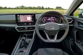 Wheels are 18 light alloy wheels performance i black matt. Seat Leon 2021 Interior Layout Dashboard Infotainment Parkers