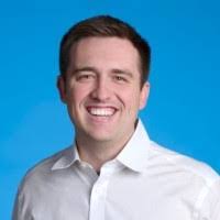 Nicolas Williamson's Instagram, Twitter & Facebook