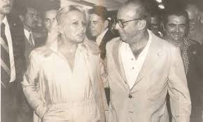 Figueiredo nasceu no ano de 1918 no rio de janeiro, iniciou em 1979, figueiredo assinou a lei da anistia política, a qual anulava as penalidades feitas aos. Empresaria Relembra Passado Ao Lado Do General Figueiredo Jornal O Globo