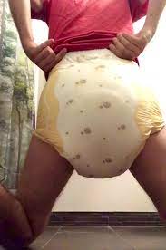 Diaper filling porn