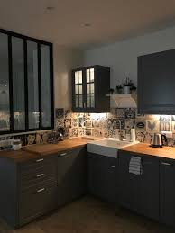 Industrial style has a predilection for neutral colours, obviously including a wide range of nuances of grey and tones that are a must to achieve this mood in the kitchen. Tiles For Private Residences Indigo Style Industrial Kitchen