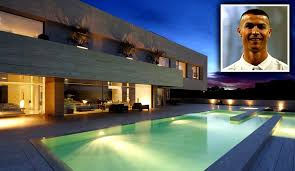 Cristiano ronaldo wants to leave behind everything that once bound him to spain according to the portuguese publication 'el correio do manha'. Cristiano Ronaldo S House In Madrid With High Quality Images And Teasers
