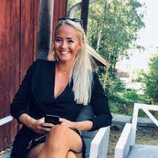 Reportage av svt med frida karlsson från juni 2020. Artstation Frida Karlsson