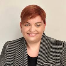 Extremely honoured and proud to receive the MBA Medallion for the 2019  Academic Year from the QUT Business School.