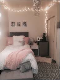 Clothes is another passion of teen girls, let your daughter store them and her shoes in the best way possible. Small Teenage Bedrooms Tumblr Room Inspiration Bedroom Bedroom Decor Small Room Bedroom