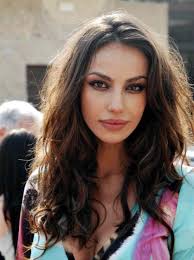 Magazine star and ireland's newspaper irish independent unveiled that gerard butler is currently in his native country of scotland along with his girlfriend madalina ghenea, to. Husband Photo And Height Of The Romanian Model Madalina Ghenea