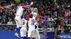 Chicago Cub Javier Baez is all smiles making no-look tag for Puerto Rico in World  Baseball Classic - ABC7 Chicago
