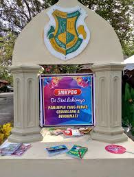 Bukit gantang is a federal constituency in larut, matang and selama district, perak, malaysia, that has been represented in the dewan rakyat since 1986. Kkr Malaysia Twitterissa Ybm Petrajayamp Melawat Smk Panglima Bukit Gantang Parit Buntar Tempat Beliau Bersekolah Dahulu Ftroadpedia Ftroadpediazonutara Https T Co Ot2mtkiflz