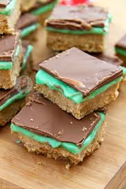Mint Slice No Bake Mint Traybake That Everyone Will Love With Images Baking Recipes Tray Bake Recipes Baking