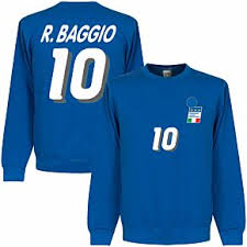 Altijd de nieuwste italië voetbalshirts en beste aanbiedingen. Italie Voetbalshirts Tenues En T Shirts 2018 2019 Inclusief Officiele Bedrukking