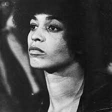 Alla ricerca dei giardini delle nostre madri