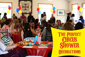 Baby showers are the cutest parties ever! Circus Baby Shower Invitations Decor Part 1 Of 2 The Mom Creative