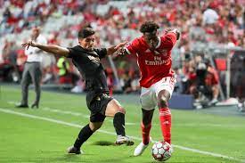 He made his 7 million dollar fortune with vitória guimarães & benfica. Benfica Nao Sai Do Nulo Com O V Guimaraes E Entra Com O Pe Esquerdo Na Taca Da Liga Taca Da Liga Sapo Desporto