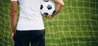 بحث عن كرة القدم موضوع