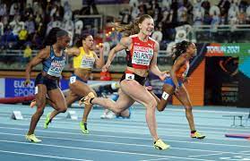 Il finale ha visto gandin, zurlo, verza e colnaghi giocarsi il successo di tappa in volata sul rettifilo d'arrivo del ponte visconteo. Leichtathletik Del Ponte Und Moser Gewinnen Gold An Hallen Em