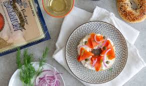 Here we have 4 oz of atlantic salmon which has been seasoned with ebtb seasoning. Smoked Salmon Cream Cheese Bagel