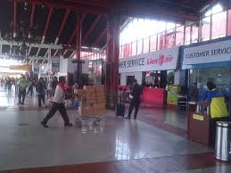 Upperline.id | se mer informasjon. Digaji Sebagai Airport Helper Porter Bandara Malah Hanya Berperan Sebagai Watcher