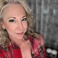 April Gannon (@ahgannon) • Facebook