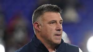 Mic'd Up: West Warwick head coach Wesley Pennington