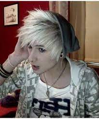 101 Emo Undercuts Emo Hairstyles For Guys Hair Styles Emo Hair