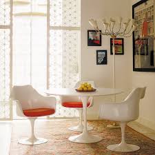 Tulip Arm Chair In 2020 Saarinen Dining Table Tulip Dining Table Contemporary Dining Table