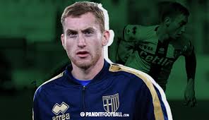 Incoming tottenham director fabio paratici is looking to sign juventus pair leonardo. Ekspektasi Di Pundak Dejan Kulusevski Pandit Football Indonesia