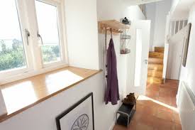 Versierte heimwerker können eine fensterbank innen durchaus selber einbauen. 1001 Tolle Ideen Fur Fensterbank Aus Holz In Ihrem Zuhause