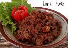 Resep gepuk daging sapi merupakan resep masakan empal daging sapi yang menjadi menu lauk pauk enak dan lezat. Resep Empal Gepuk Suwir Daging Sapi Khas Sunda Oleh Diyah Kuntari Cookpad