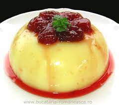Budinca de casă, cea pe care englezii o numesc pudding, nu se compară cu nimic. Budinca De Vanilie Cu Dulceata De Capsuni Bucataria Romaneasca