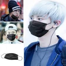 Anak lelaki memakai topeng anak lelaki memakai topi anak. Masker Sekali Pakai Korea Hitam Disposable Mask Kpop Shopee Indonesia