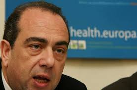 Minister avgår efter explosion