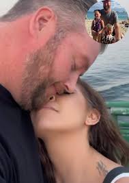 Happy Anniversary Wishes to a Loving Couple