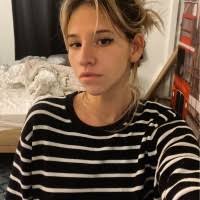 100+ profils pour “Jade”