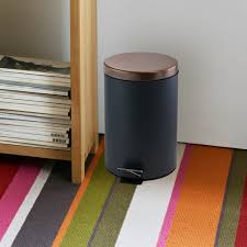Elama Stylish Soft Pedal Step On Trash Can Reviews Wayfair The best kitchen trash can will hold your household garbage in a reliable and hygienic way.
