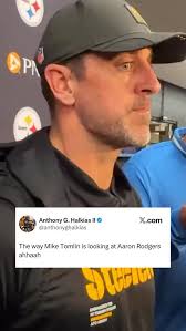 Find somebody that looks at you the way Mike Tomlin looks at Aaron Rodgers.  😂, 🎥: @937thefan