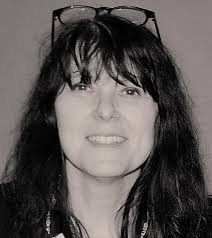 Marie-Simone POUBLON, auteure, chroniqueuse de presse et directrice de  publication, expert en organisation et responsabilité sociétale des  entreprises