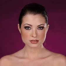 Marci Levine's Instagram, Twitter & Facebook