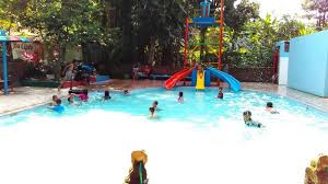 Ada Kolam Keceh Di Taman Lele Semarang Tak Pernah Sepi Pengunjung Tribun Jateng