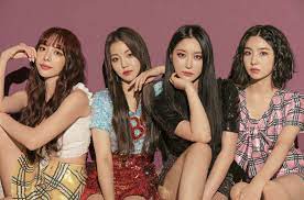 Around 6:20 there was a bird on the trail that refused to move until i got out of the car. Brave Girls Rollin Tops Billboard K Pop 100 Chart Billboard