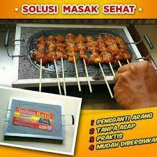 Cara kerja dan penggunaan alat panggangan ini seperti kompor gas umumnya, tinggal memasang selang gas dan regulator sudah bs digunakan, bisa memakai tabung 3kg,5kg ataupun 12kg, dilengkapi sistem pemantik otomatis. Cara Bakar Sate Dengan Kompor Gas Komporkita
