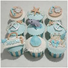 There are so many patterns, flowers, etc that can be done using buttercream in various colors. 16 Dolphin Cupcakes Ideas Dolphin Cupcakes Dolphin Cakes Cupcake Cakes