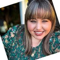 Candice Mahan's Instagram, Twitter & Facebook