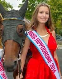 Hippisme Miss Hippodrome Aux Courses De Saint Ouen Des Toits Info Saint Ouen Miss France Vincennes