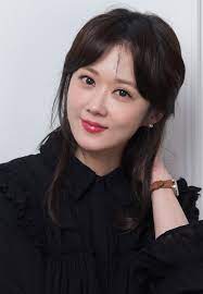 Born on march 18, 1981, she made her debut as a singer in 2001. Jang Nara Photo Gallery ìž¥ë‚˜ë¼ Hancinema