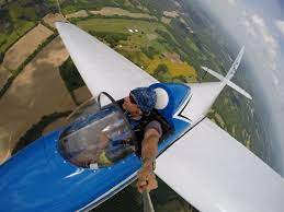 The sport canopy is in two parts that simply replace the forward canopy and the aft canopy. Sailplane Schweizer 1 26 Sport Canopy Segelflug Flugzeug Flug