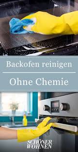 Mit dem hausmittel natron wird auch ein stark verschmutztes backblech wie von zauberhand sauber. Ohne Chemische Keule Den Eingebrannten Backofen Reinigen Mit Diesen Tricks Fun Blog Eingebrannten Backofen Reinigen Backofen Reinigen Backofen Reinigen Hausmittel