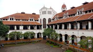 Rosa indaliah, safari dharma raya and raya that are a. Lawang Sewu Building In Semarang City Central Java Province