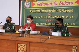 Untaian doa dan permohonan maaf dilontarkan. Letkol Inf Suhendar Suryaningrat Pimpin Kodim 1610 Klungkung
